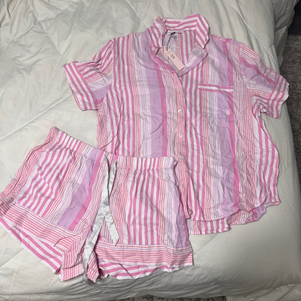 Victoria’s Secret pajama set